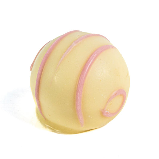 Grandma's Apple Pie - white chocolate truffle filled with apple pie ganache 12.5g