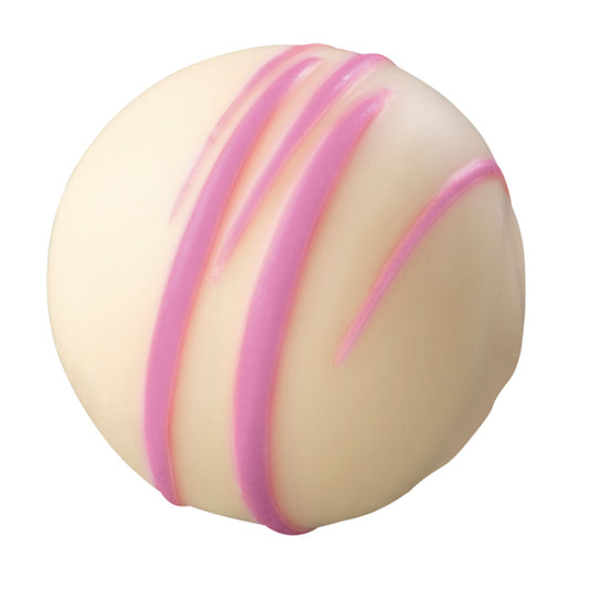 Freya - white chocolate with strawberry flavoured white ganache 15g