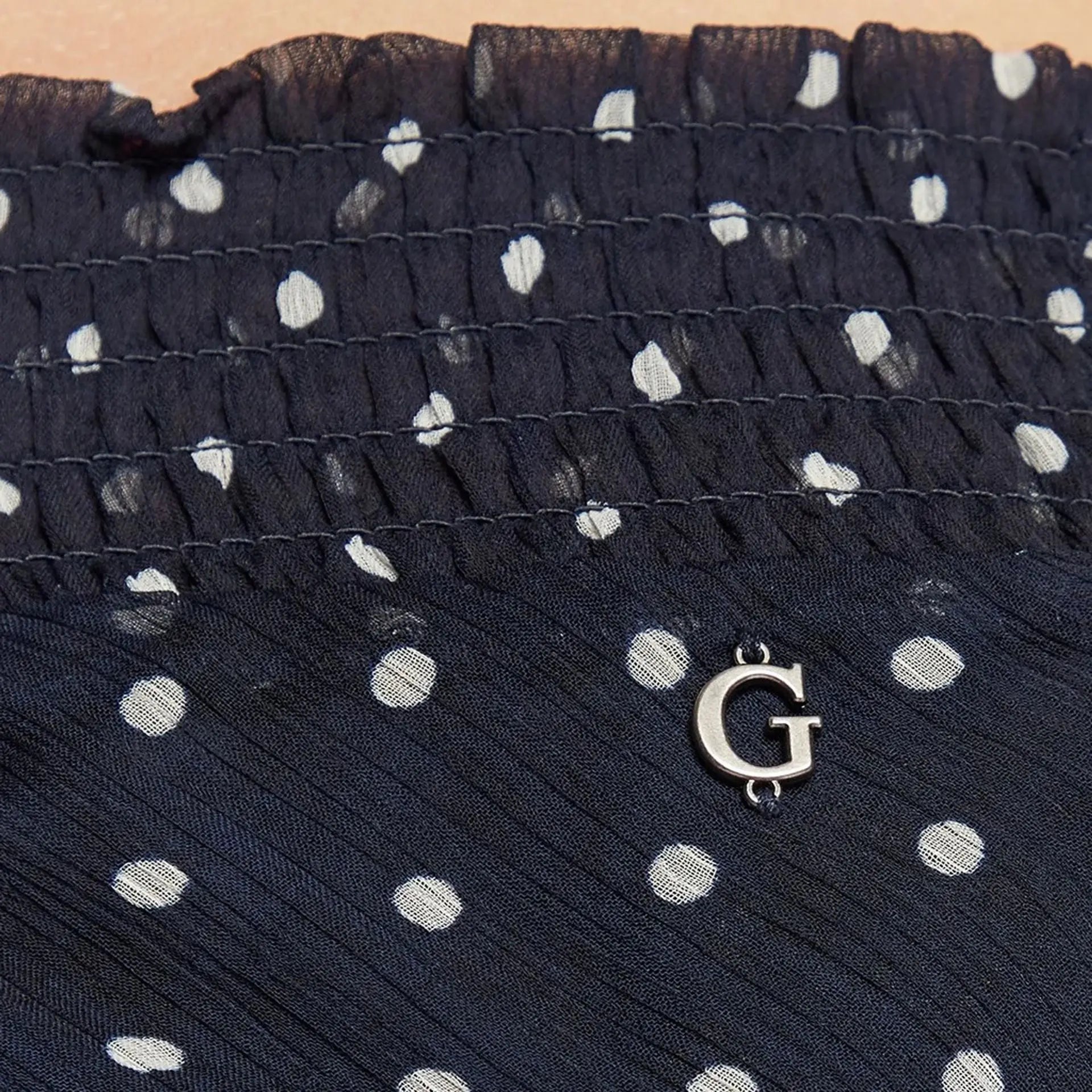 Guess X073_W2YD38-WEL02_P7BV Jag Couture London - New York