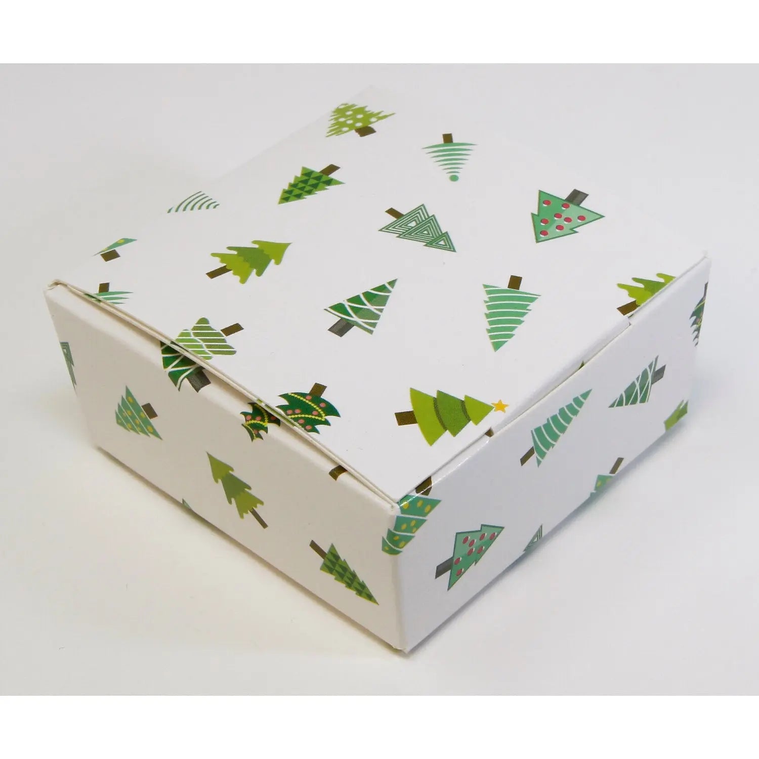 Jag Couture London - New York White with Christmas tree design 4 choc box