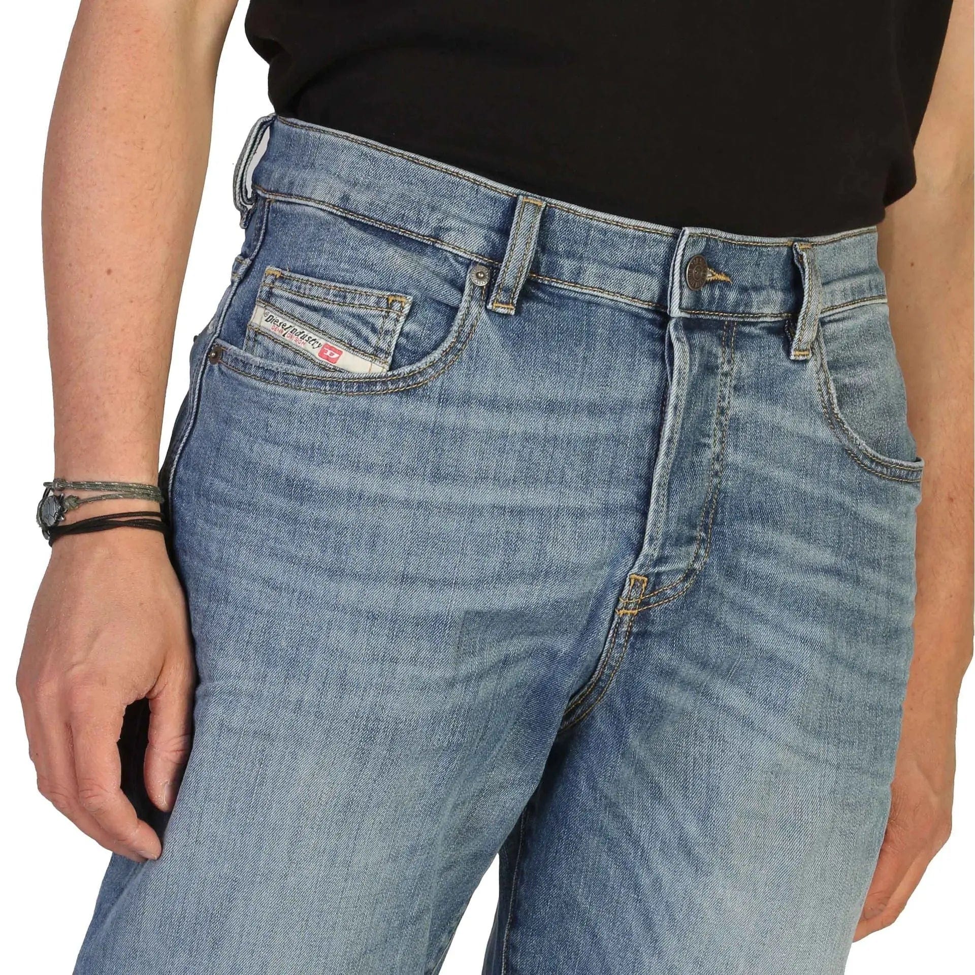 Jag Couture London - New York Diesel D-VIKER_L32_A05156_RM046_01