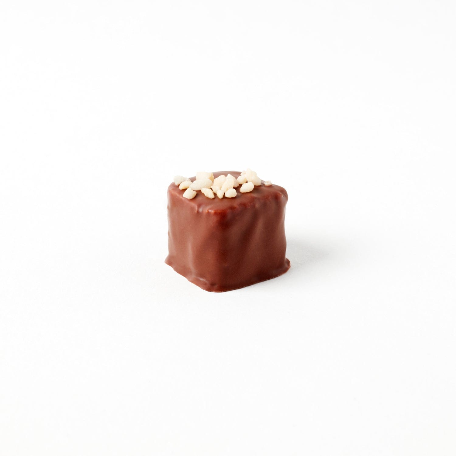 Jag Couture London - New York Praline Hazelnut - milk chocolate covered coconut praline 15g