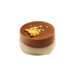 Jag Couture London - New York Ravel - milk chocolate cup with a Grand marnier ganache 15g