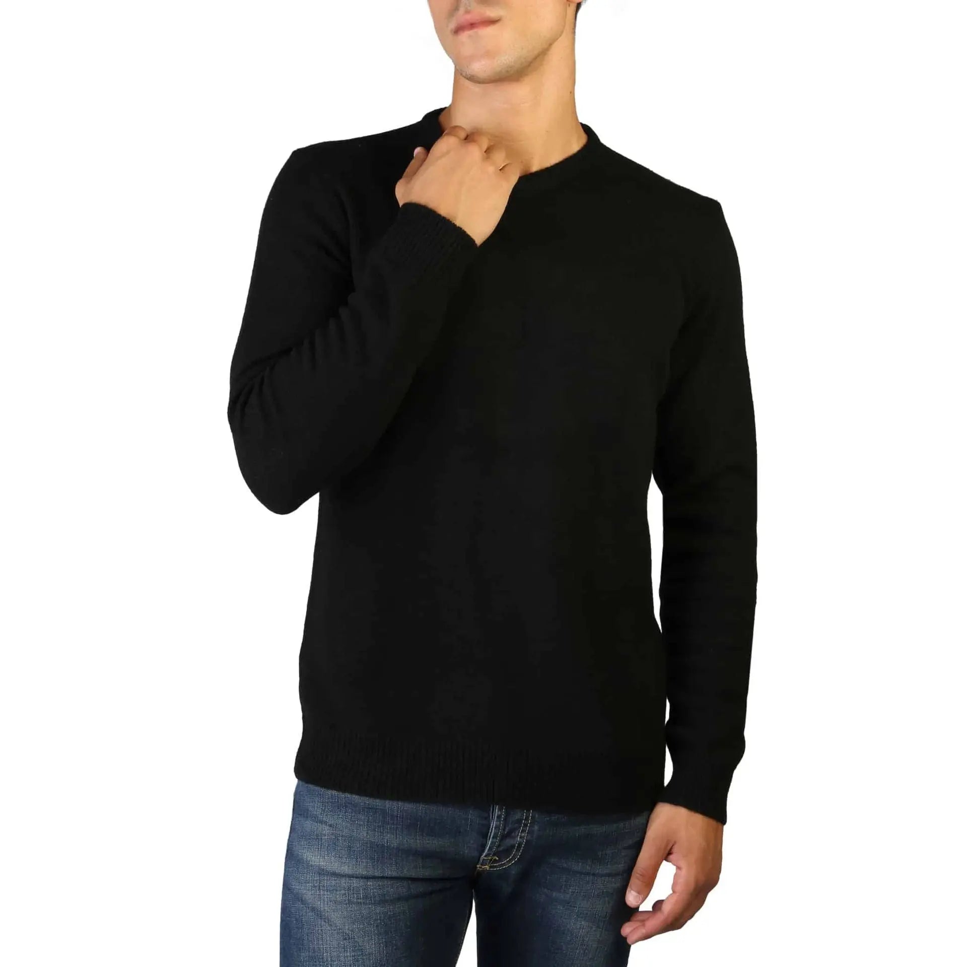 100% Cashmere C-NECK-M_900-BLACK Jag Couture London - New York