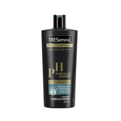 Tresemmé Purifies &amp; Moisturizes Shampoo 685ml