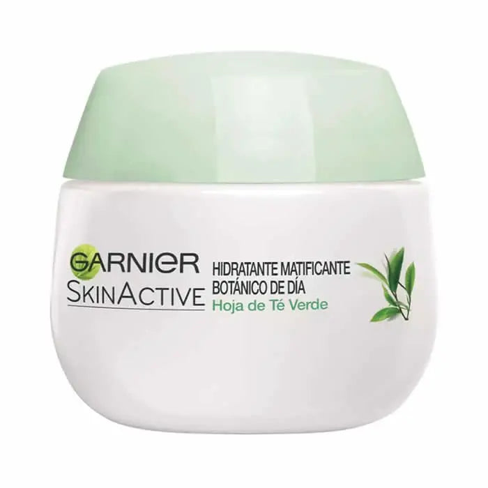 Jag Couture London - New York Garnier SkinActive Moisturizing And Mattifying Cream 50ml
