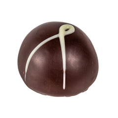 Apricot & amaretto - apricot & amaretto crème fraîche in dark chocolate  14g