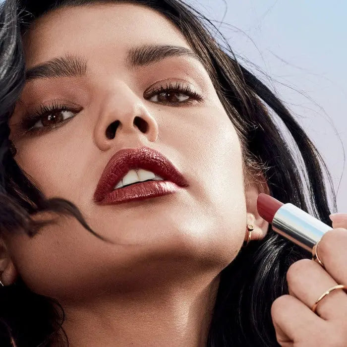 Jag Couture London - New York Maybelline Color Sensational Satin Lipstick 211 Rosey Risk