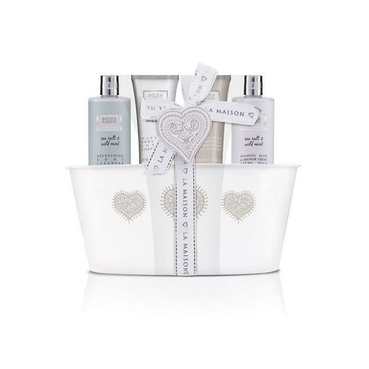 Jag Couture London - New York Baylis And Harding La Maison Tin Of Treats Set 4 Pieces 2018