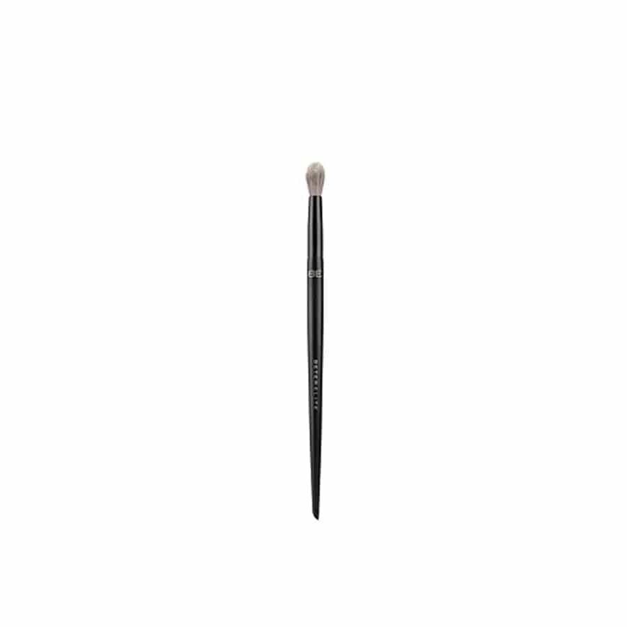 Jag Couture London - New York Beter Brush 13 Shadow Diffuser
