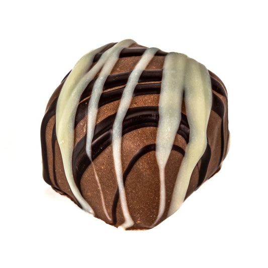Jag Couture London - New York Hazelnut Praline - fine hazelnut praline in milk chocolate with stripes 16g
