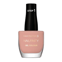 Jag Couture London - New York Max Factor Nailfinity Gel Colour 200 The Icon