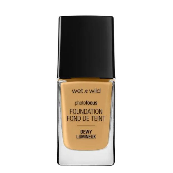 Jag Couture London - New York Wet N Wild Photo Focus Foundation Dewy Desert Beige 28ml